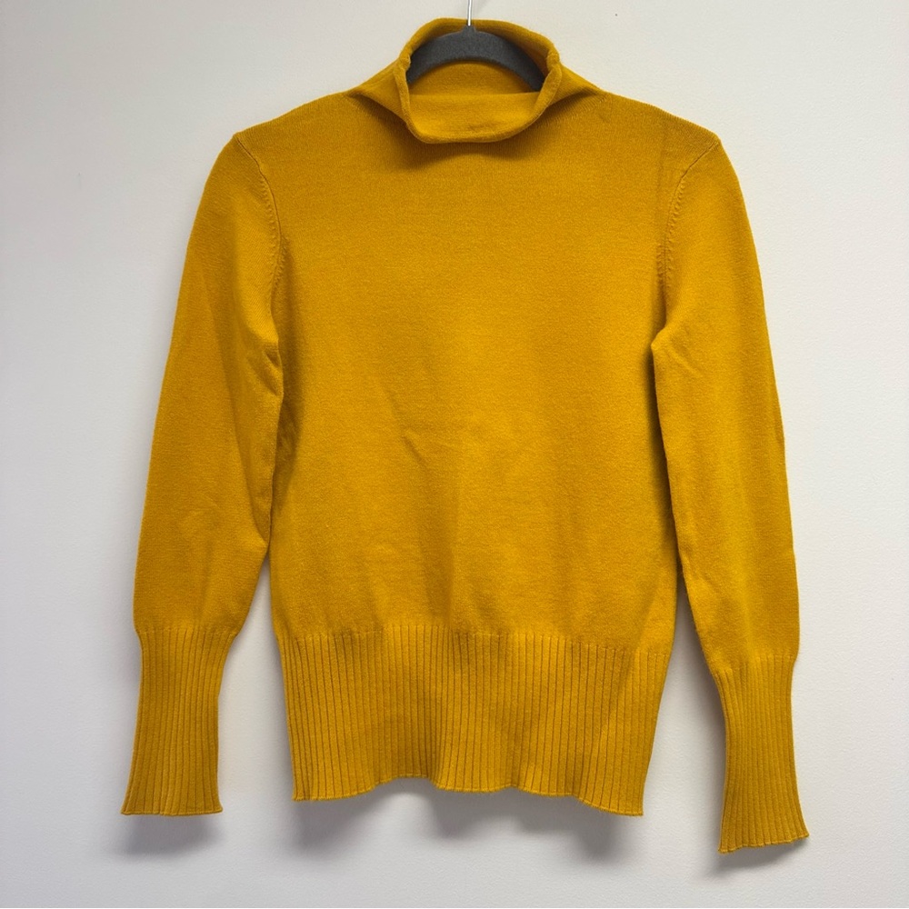 French Connection Women’s Mustard Turtleneck Sweater Size Small